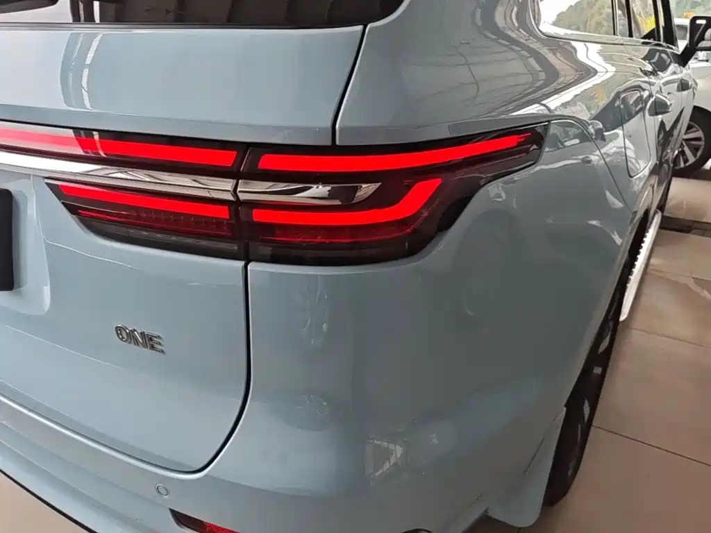 Li Auto Li ONE — миниатюра 8