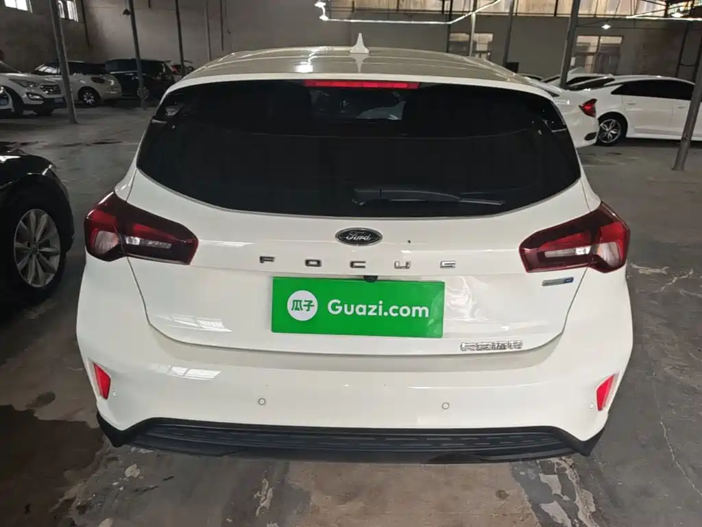 Ford Focus — миниатюра 6