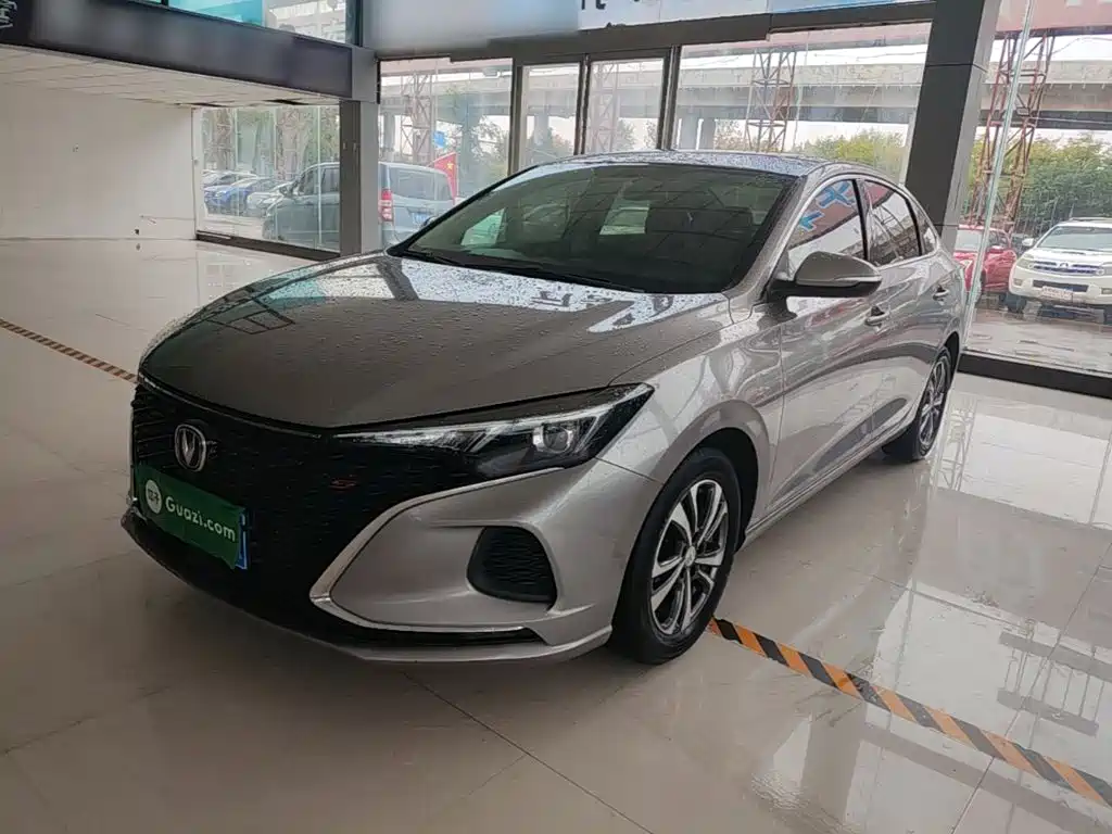 Changan Eado — миниатюра 2