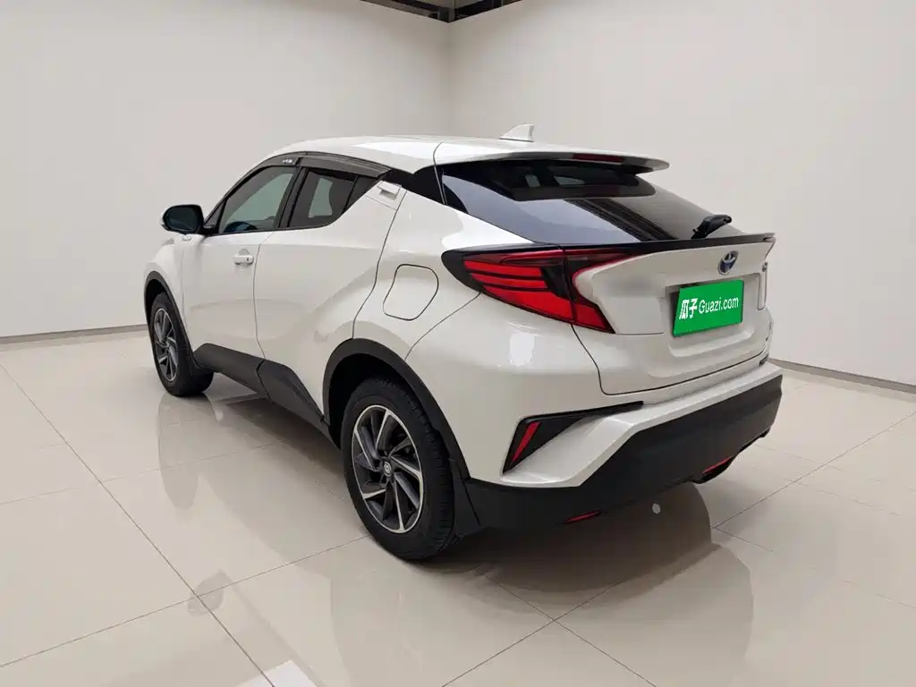 Toyota C-HR — миниатюра 4