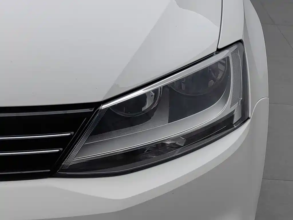 Volkswagen Sagitar — миниатюра 7