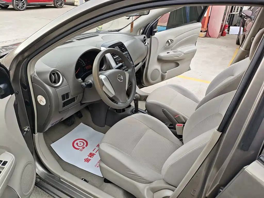Nissan Sunny — миниатюра 10