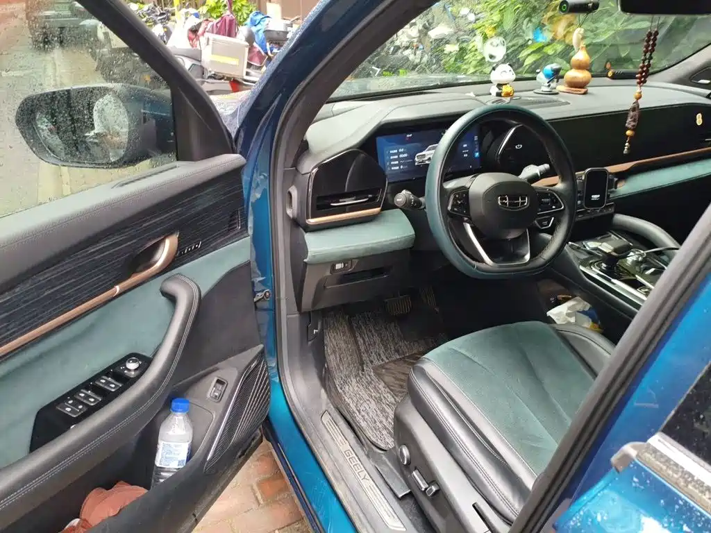 Geely Xingyue L — миниатюра 17