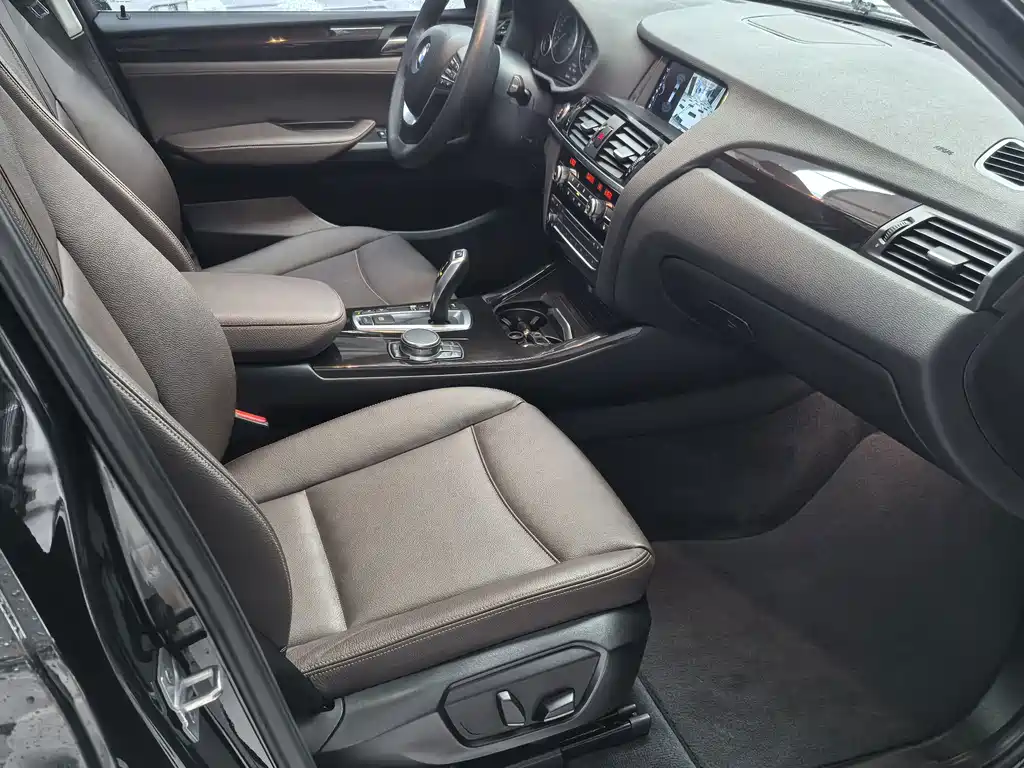 BMW X3 (Import) — миниатюра 16