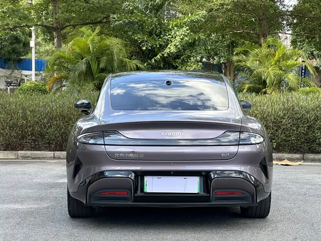 Xiaomi SU7 — миниатюра 6