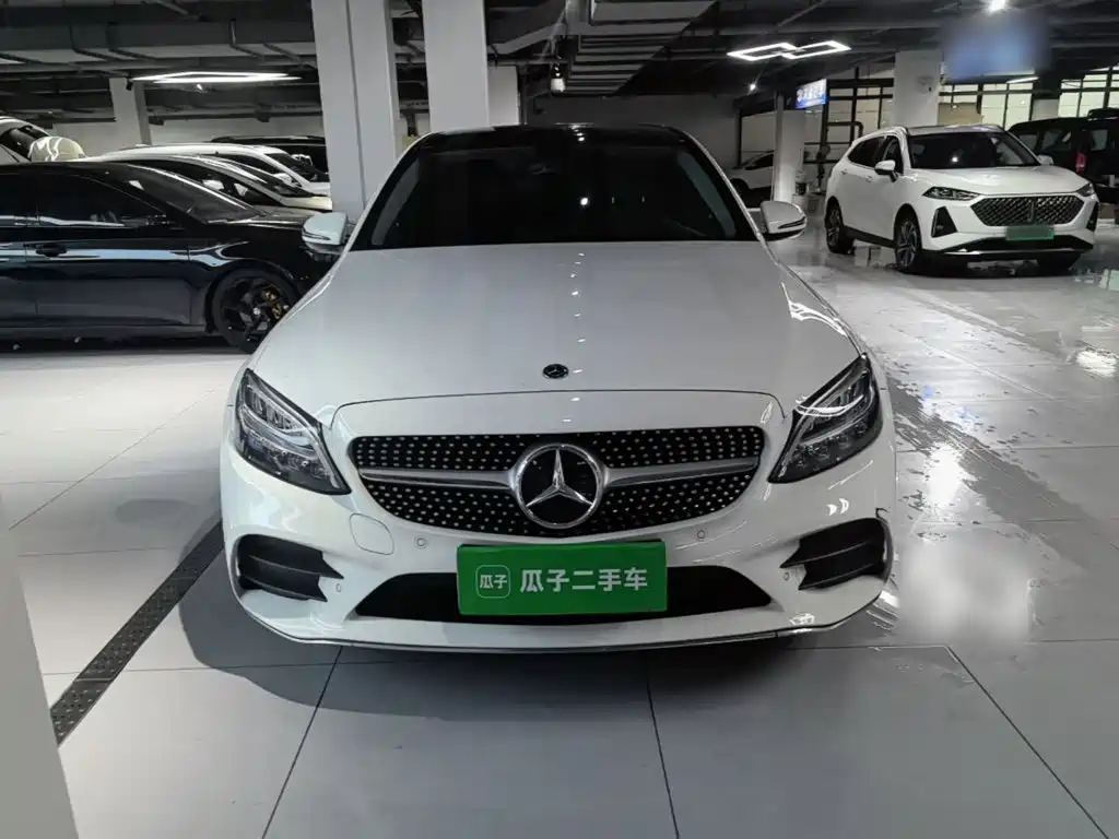 Mercedes-Benz C-Class — миниатюра 3