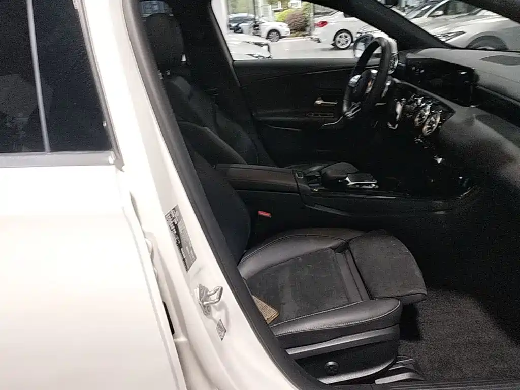 Mercedes-Benz A-Class — миниатюра 25