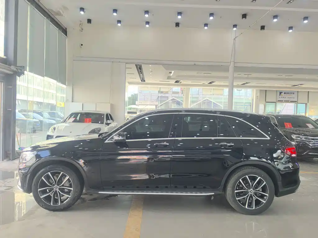 Mercedes-Benz GLC — миниатюра 7