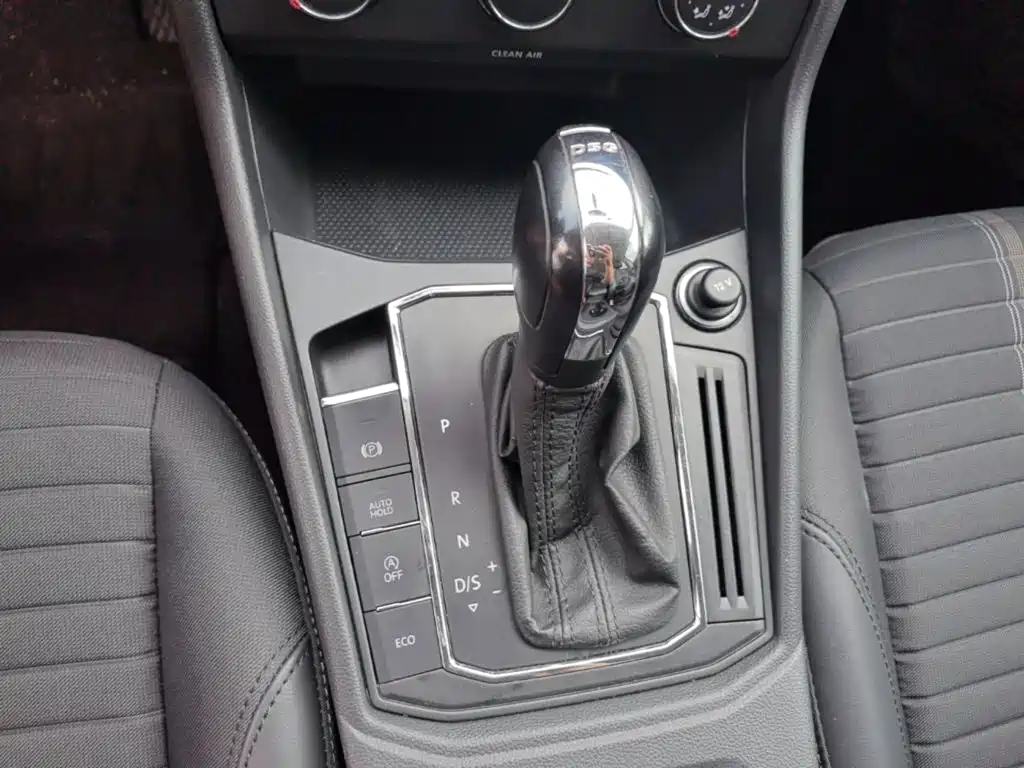 Volkswagen Lavida — миниатюра 14