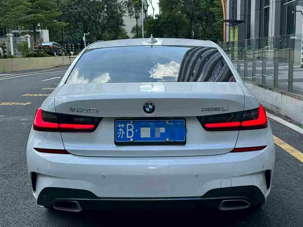 BMW 3 Series — миниатюра 5