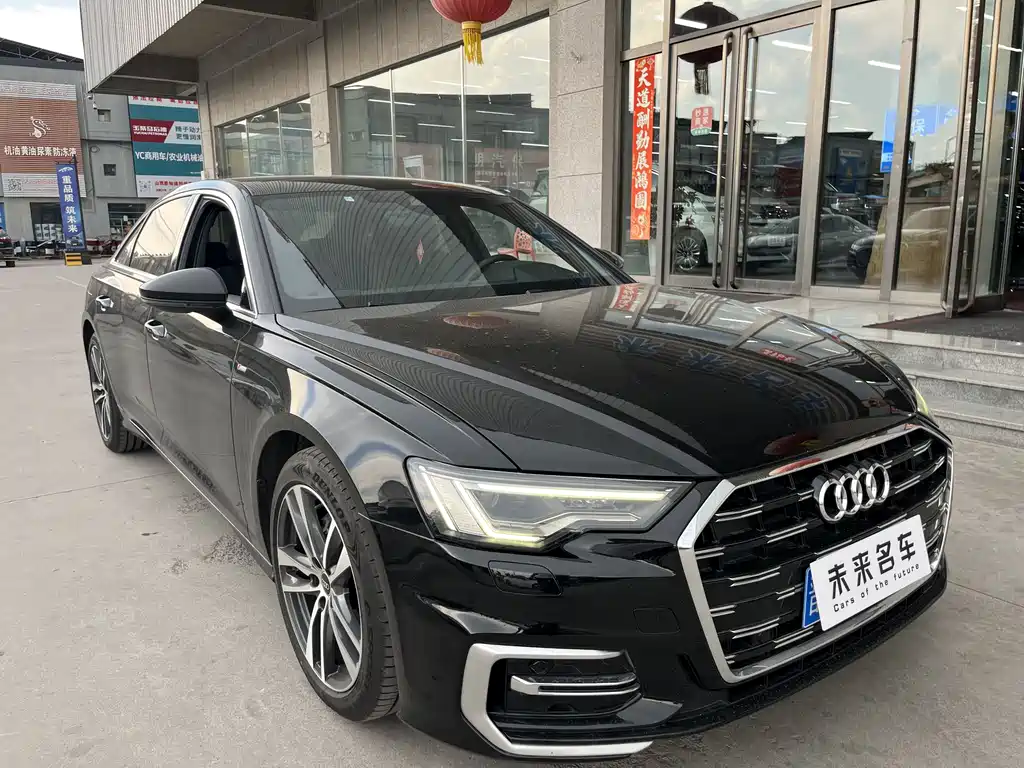 Audi A6L 2023 40 TFSI Luxury