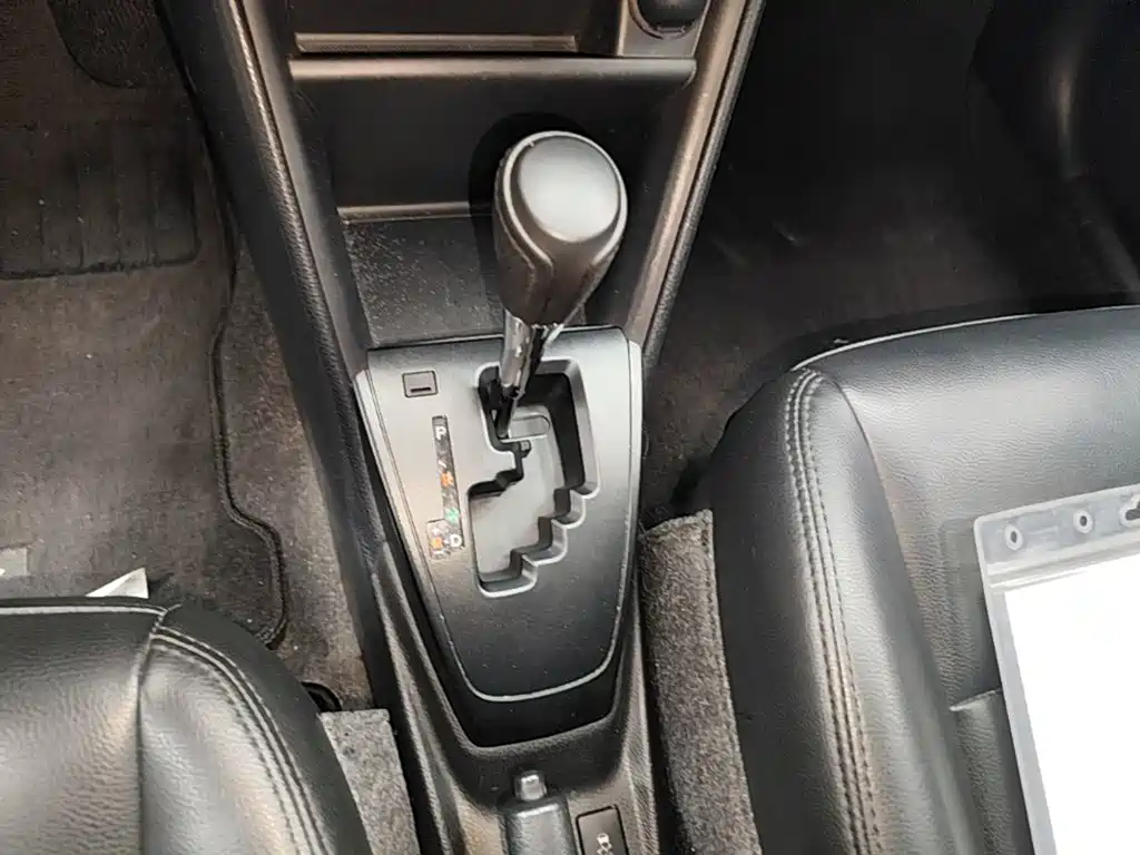 Toyota Yaris L — миниатюра 14