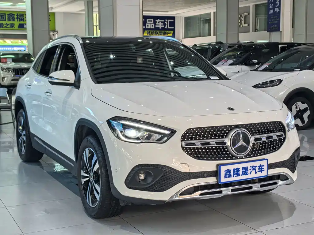 Mercedes-Benz GLA — миниатюра 3