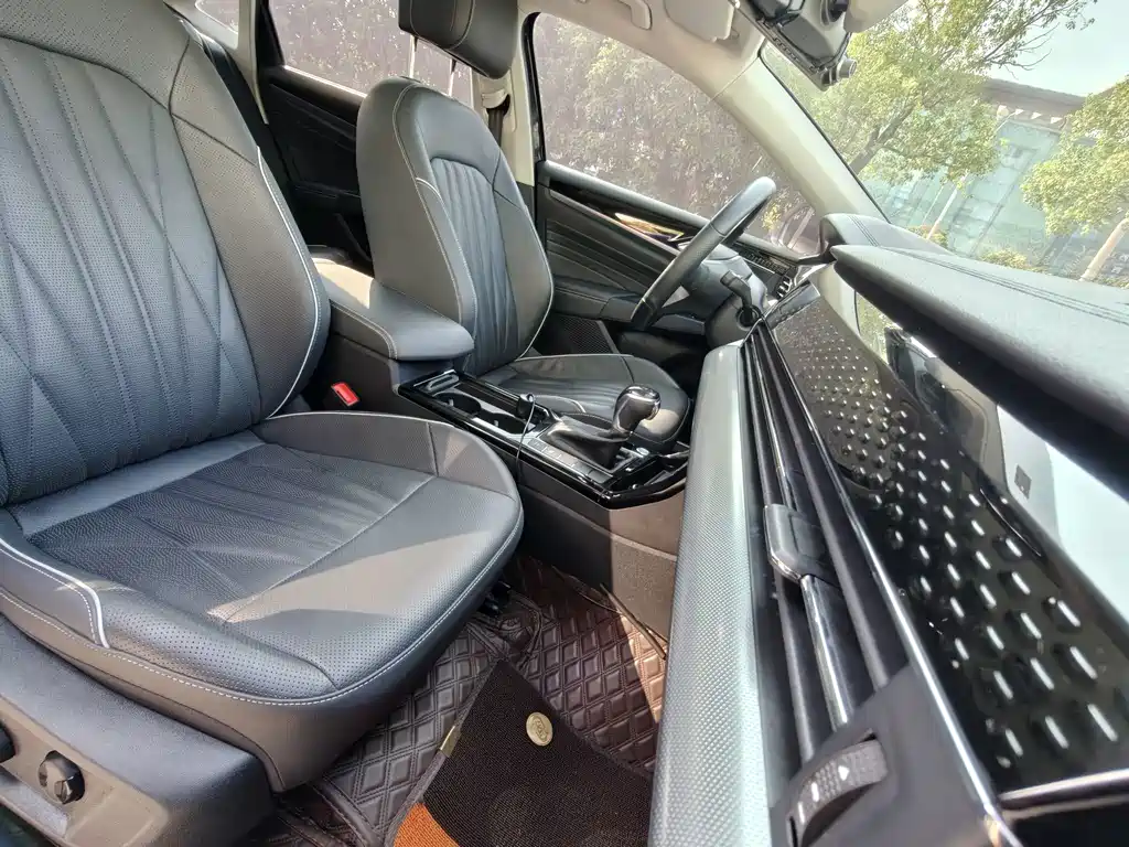 Volkswagen Passat — миниатюра 17