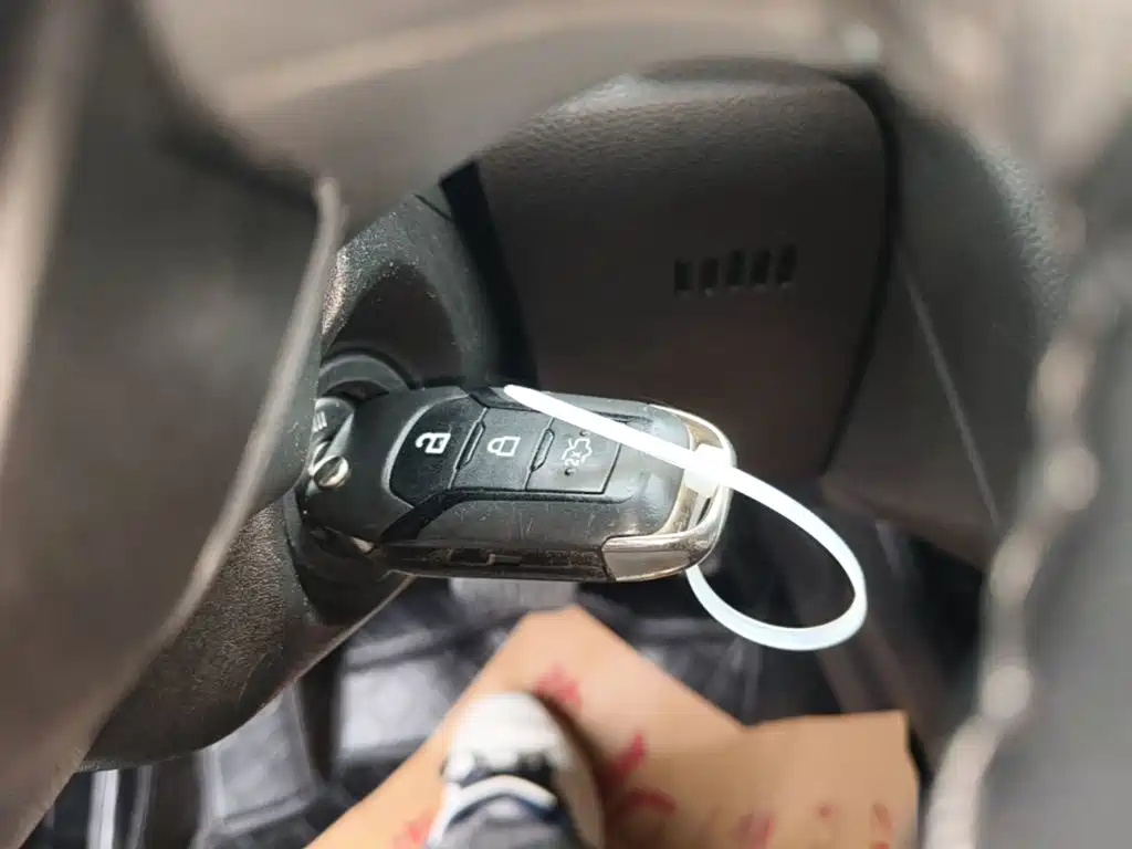 Ford Mondeo — миниатюра 9