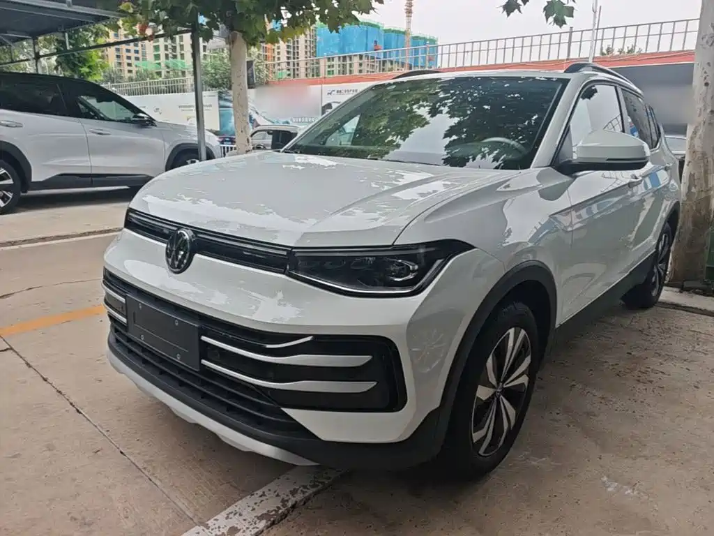 Volkswagen Tharu