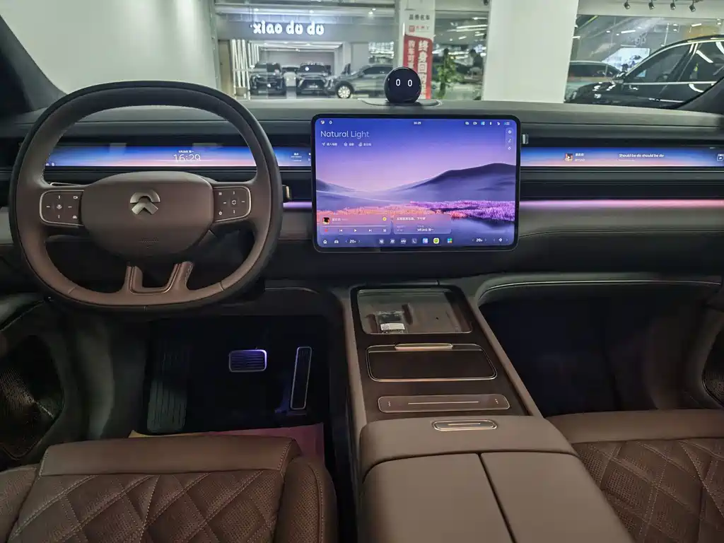 NIO ES8 — миниатюра 4