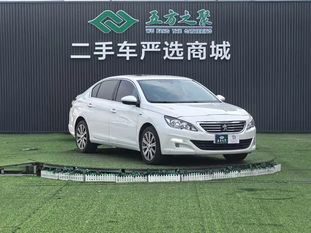 Peugeot 408 2016 1.6T AT Luxury