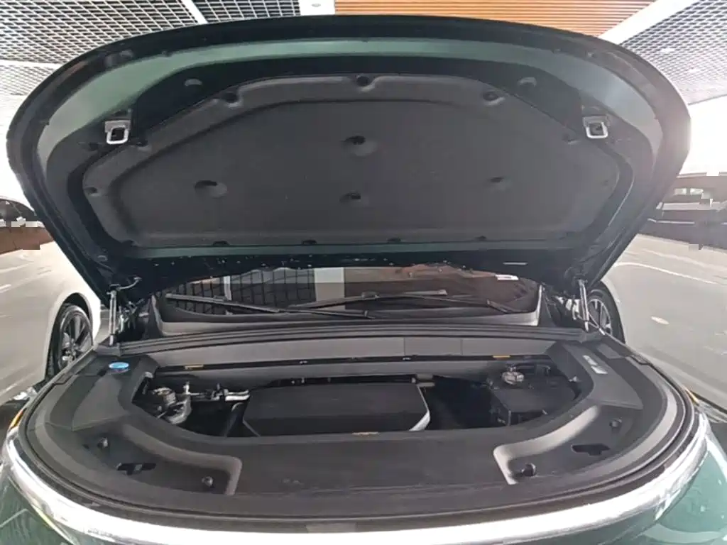 Li Auto Li L9 — миниатюра 20