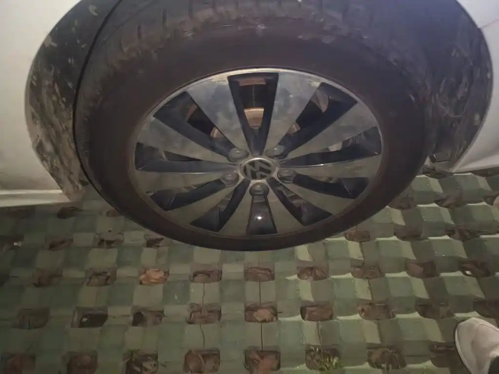 Volkswagen Sagitar — миниатюра 22