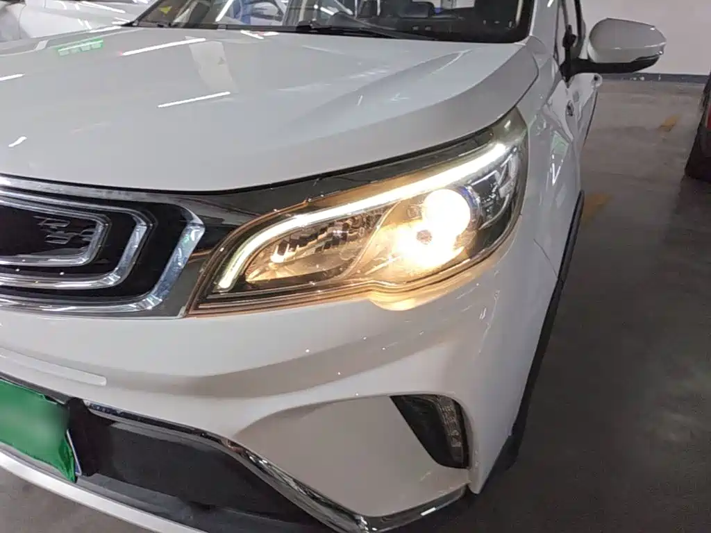 Geely Vision X3 — миниатюра 24
