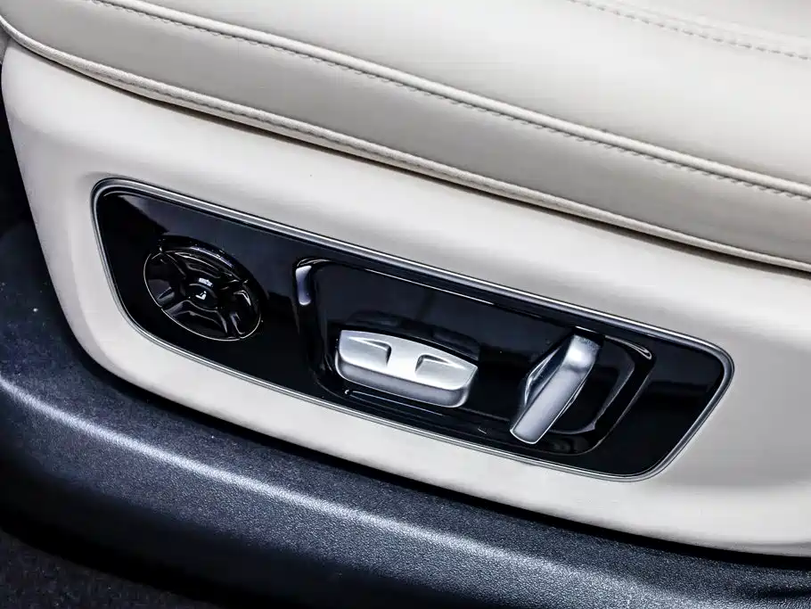 Li Auto Li L9 — миниатюра 15