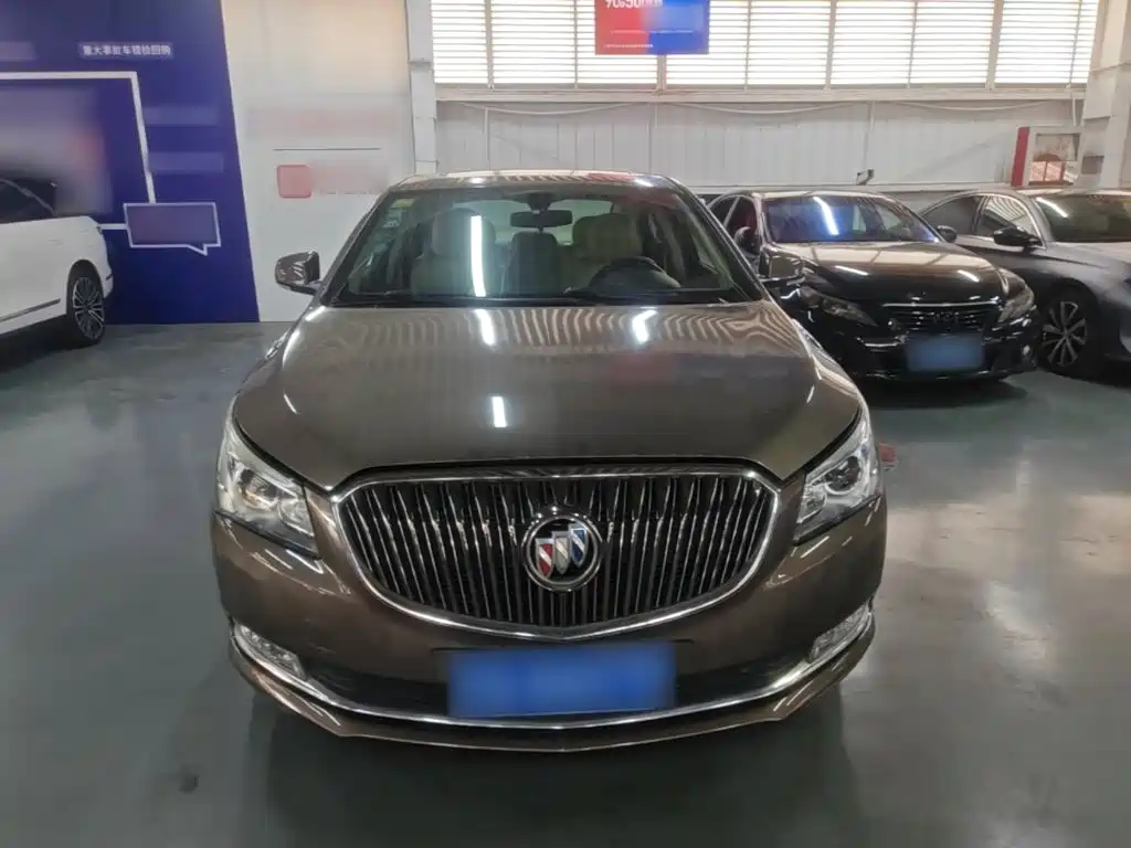 Buick LaCrosse — миниатюра 3