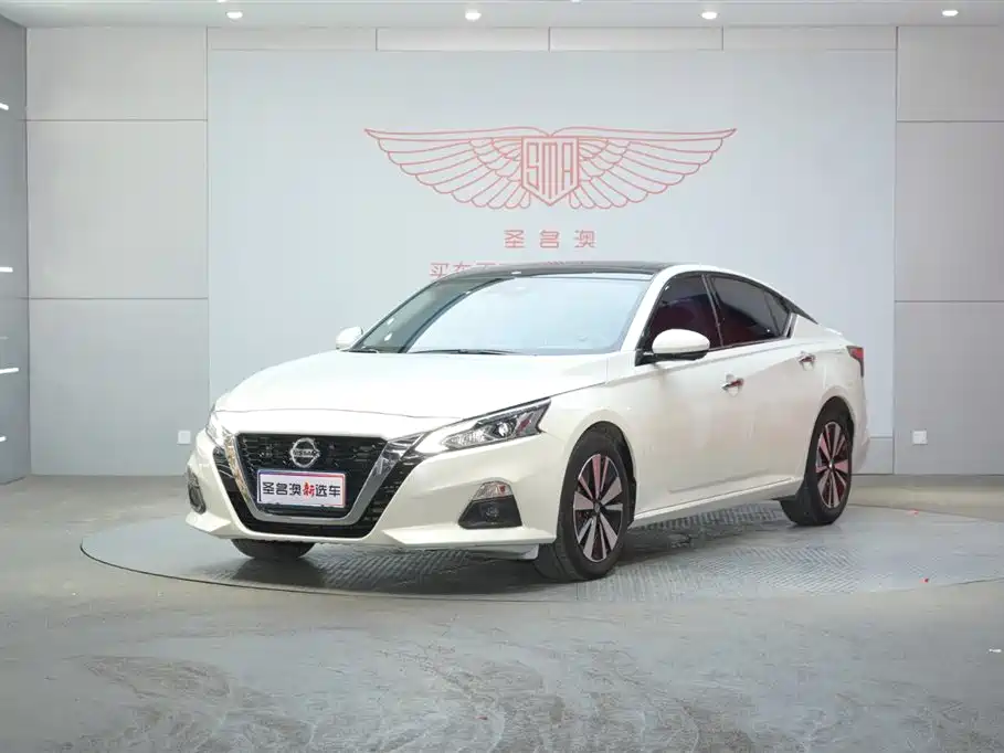 Nissan Teana 2021