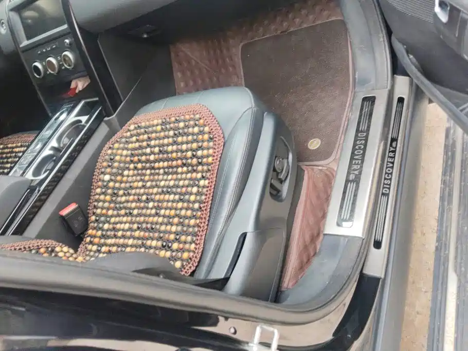 Land Rover Discovery — миниатюра 8