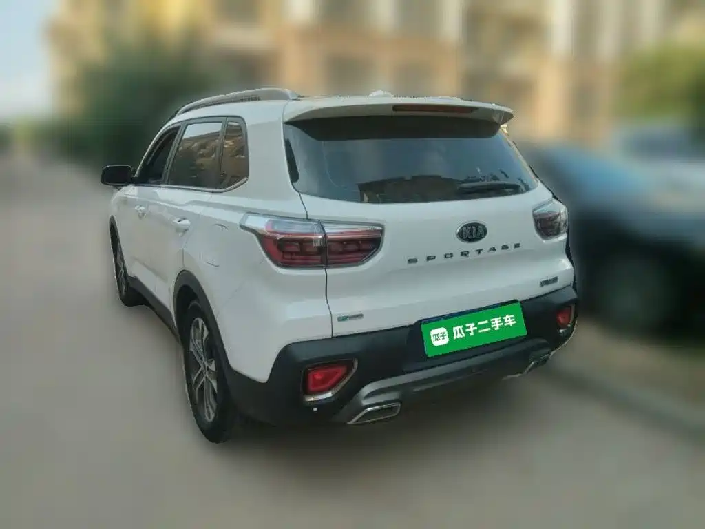 Kia Sportage — миниатюра 25