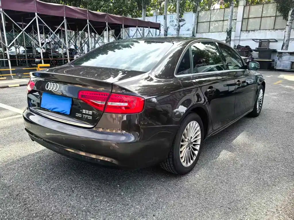 Audi A4L — миниатюра 2