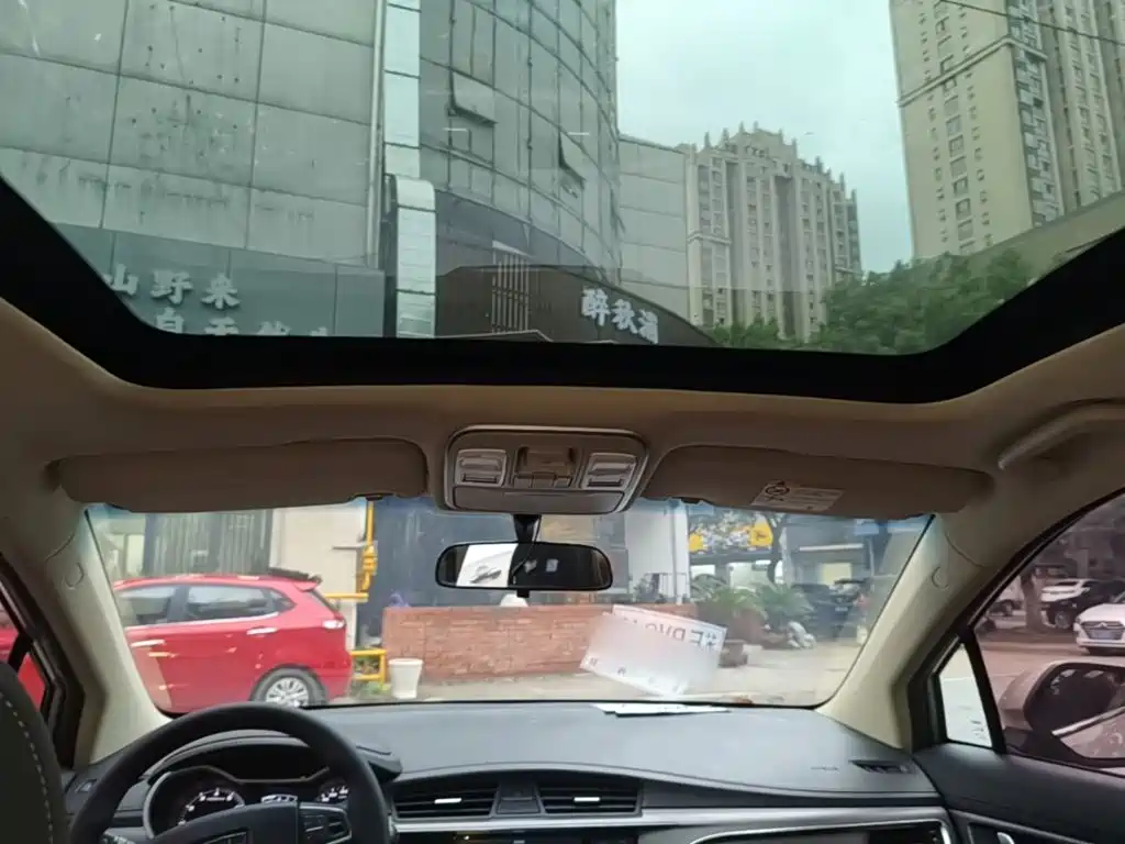 Geely Emgrand GS — миниатюра 18