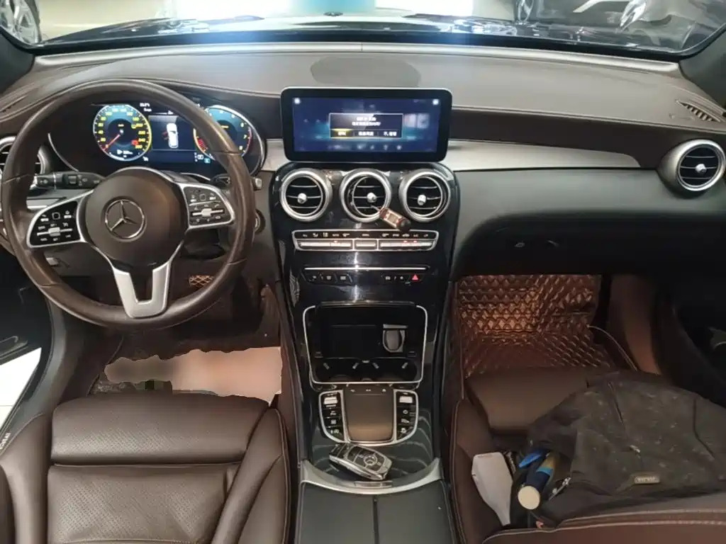 Mercedes-Benz GLC — миниатюра 10