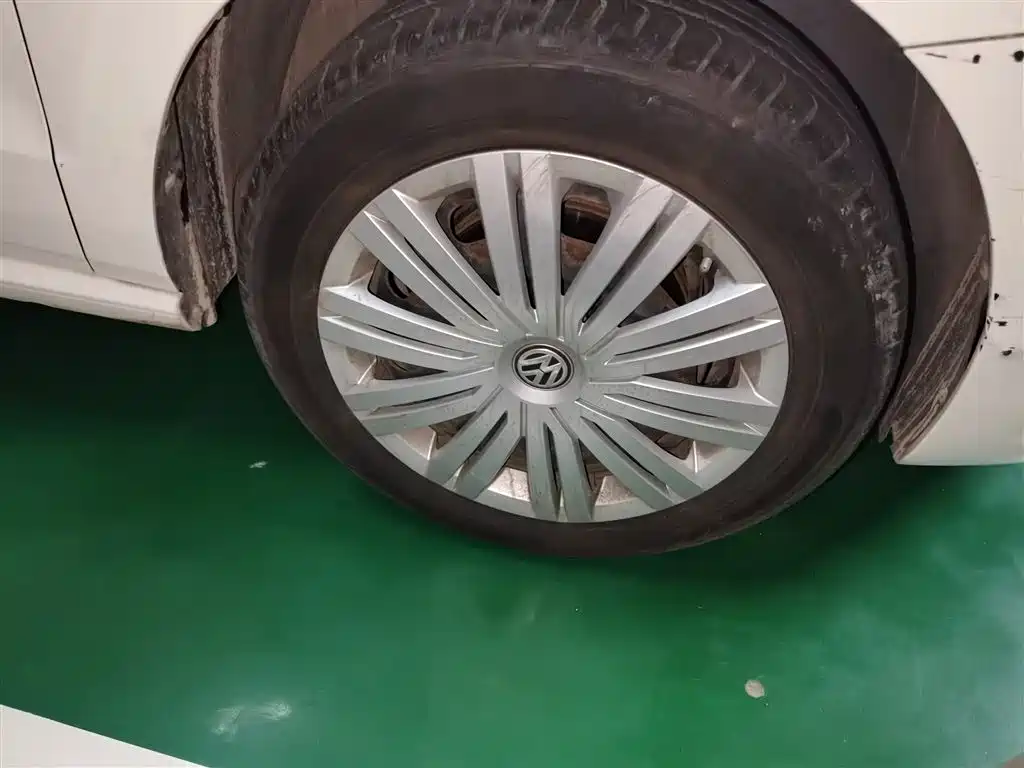 Volkswagen Polo 2016 1.6L AT Comfort