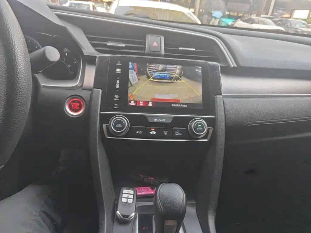 Honda Civic — миниатюра 13
