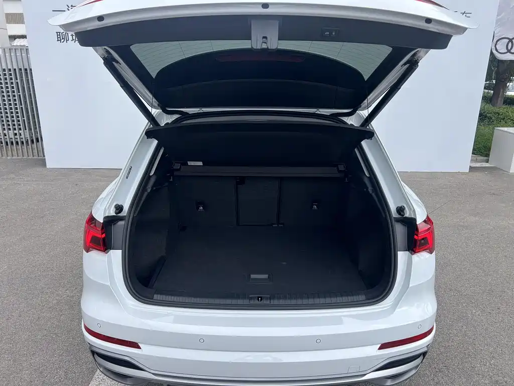Audi Q3 — миниатюра 14