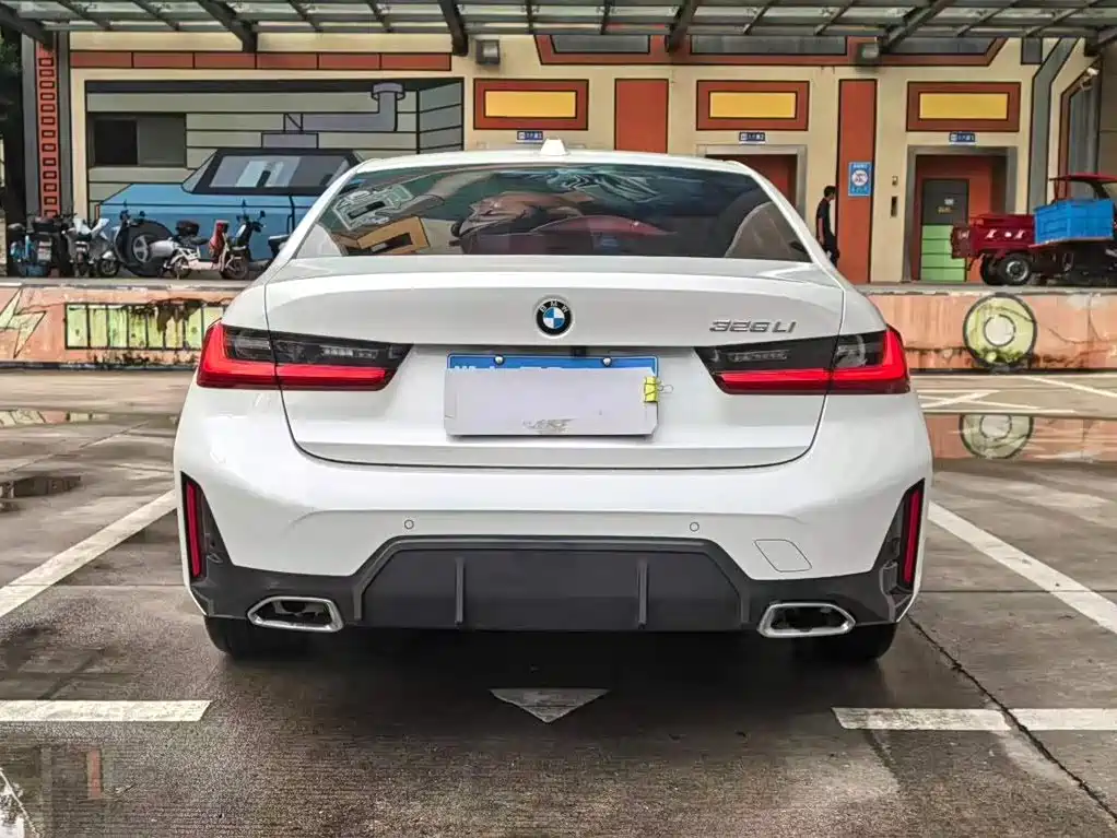 BMW 3 Series — миниатюра 17