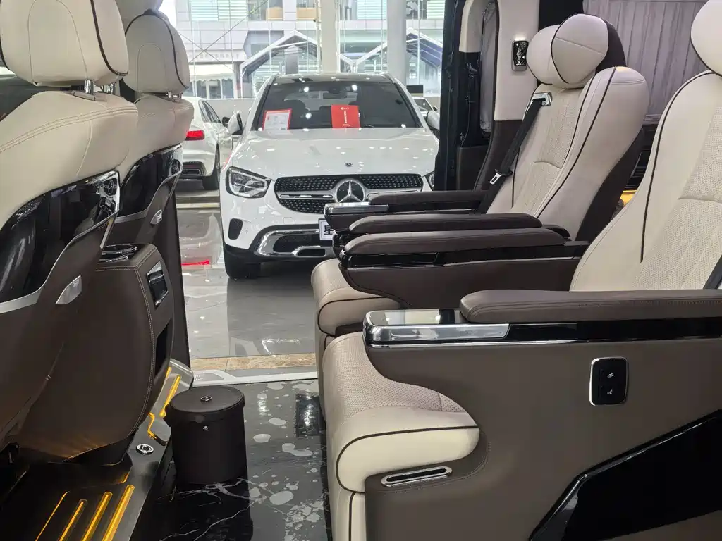 Mercedes-Benz Vito — миниатюра 10