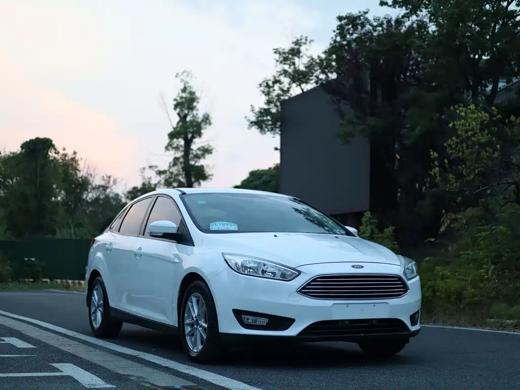 Ford Focus — миниатюра 3