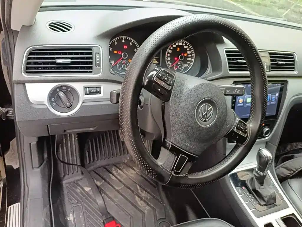 Volkswagen Passat — миниатюра 11
