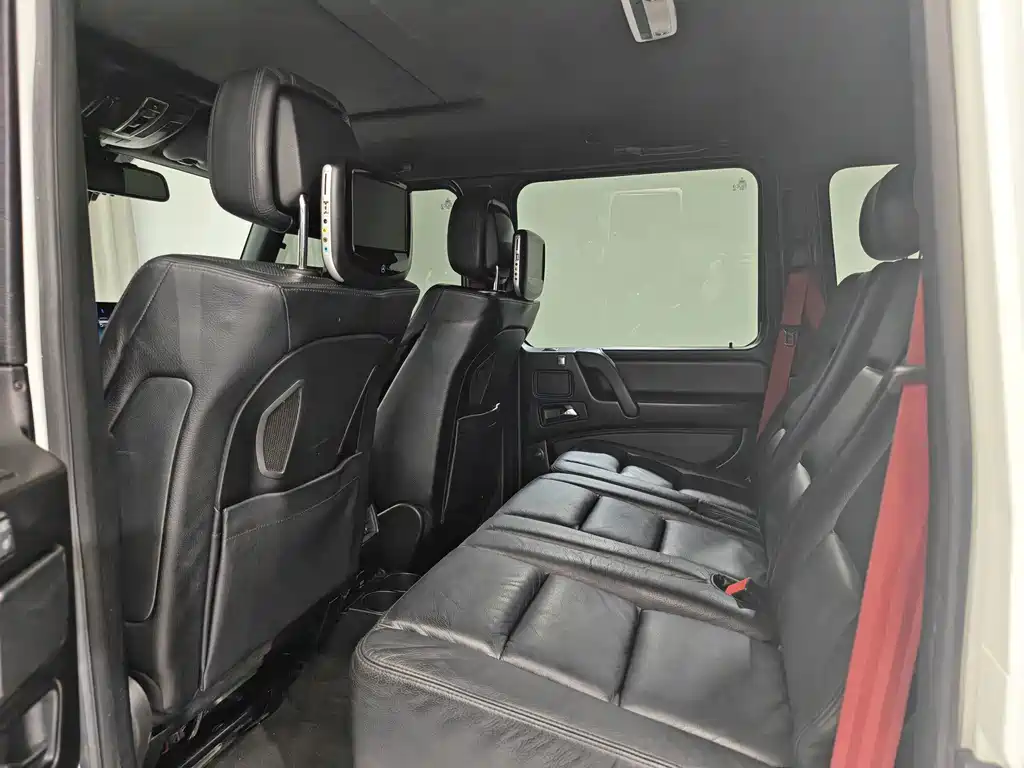 Mercedes-Benz G-Class — миниатюра 7