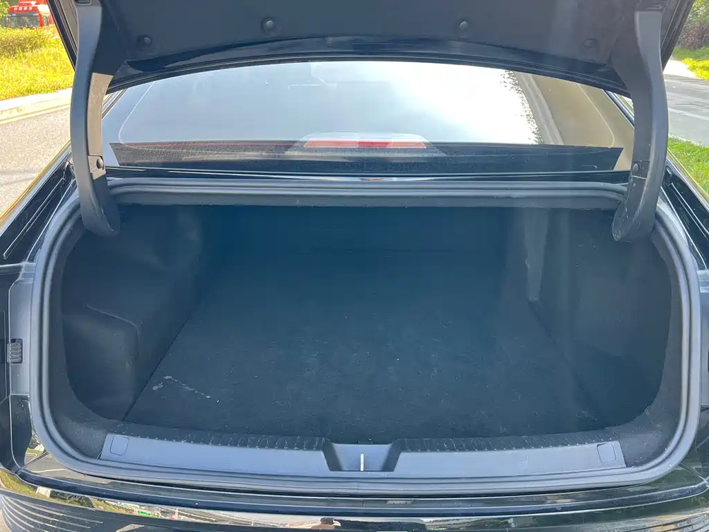Wuling Xingguang — миниатюра 8