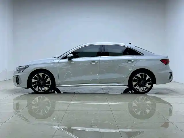 Audi A3 — миниатюра 5