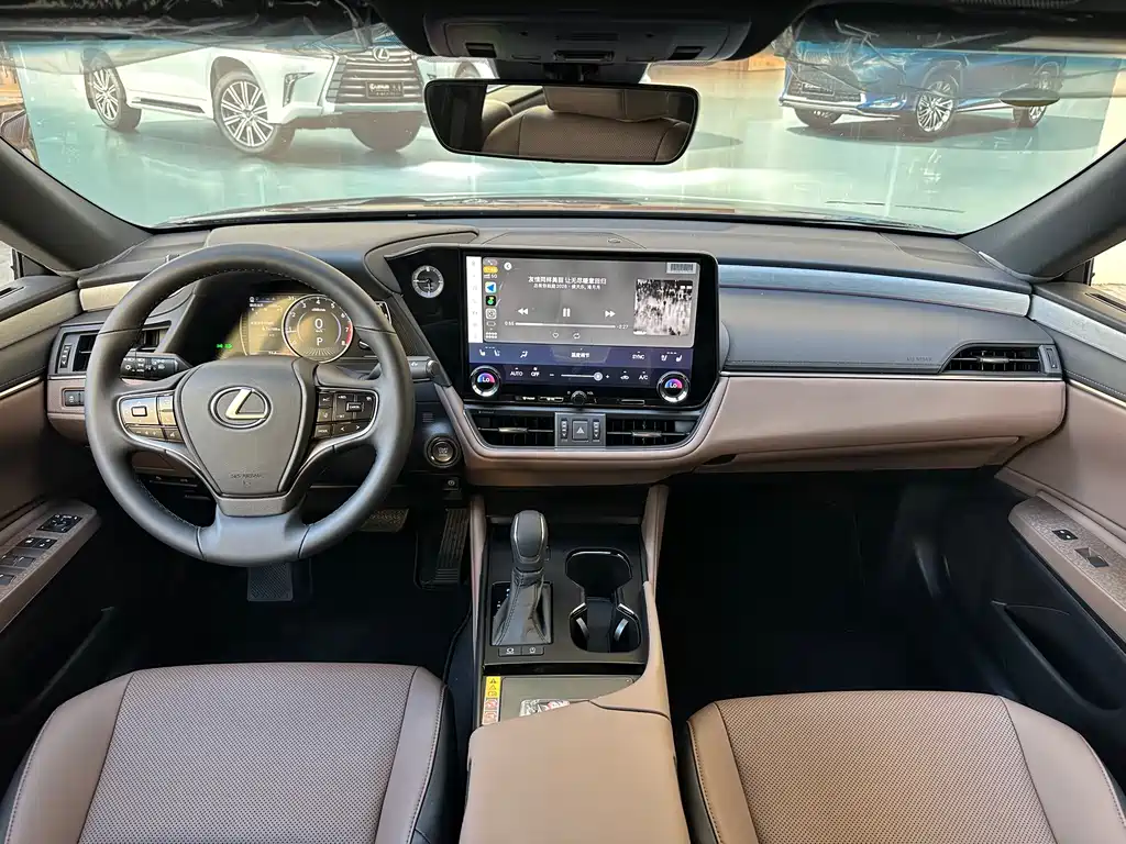 Lexus ES — миниатюра 19