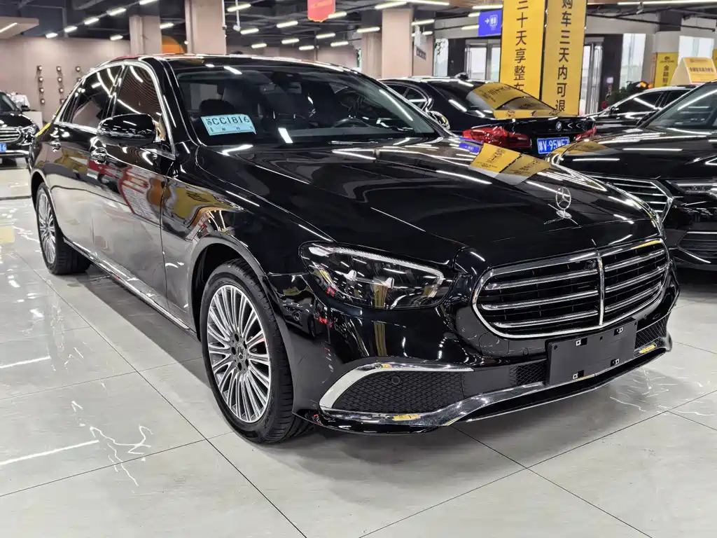 Mercedes-Benz E-Class — миниатюра 3