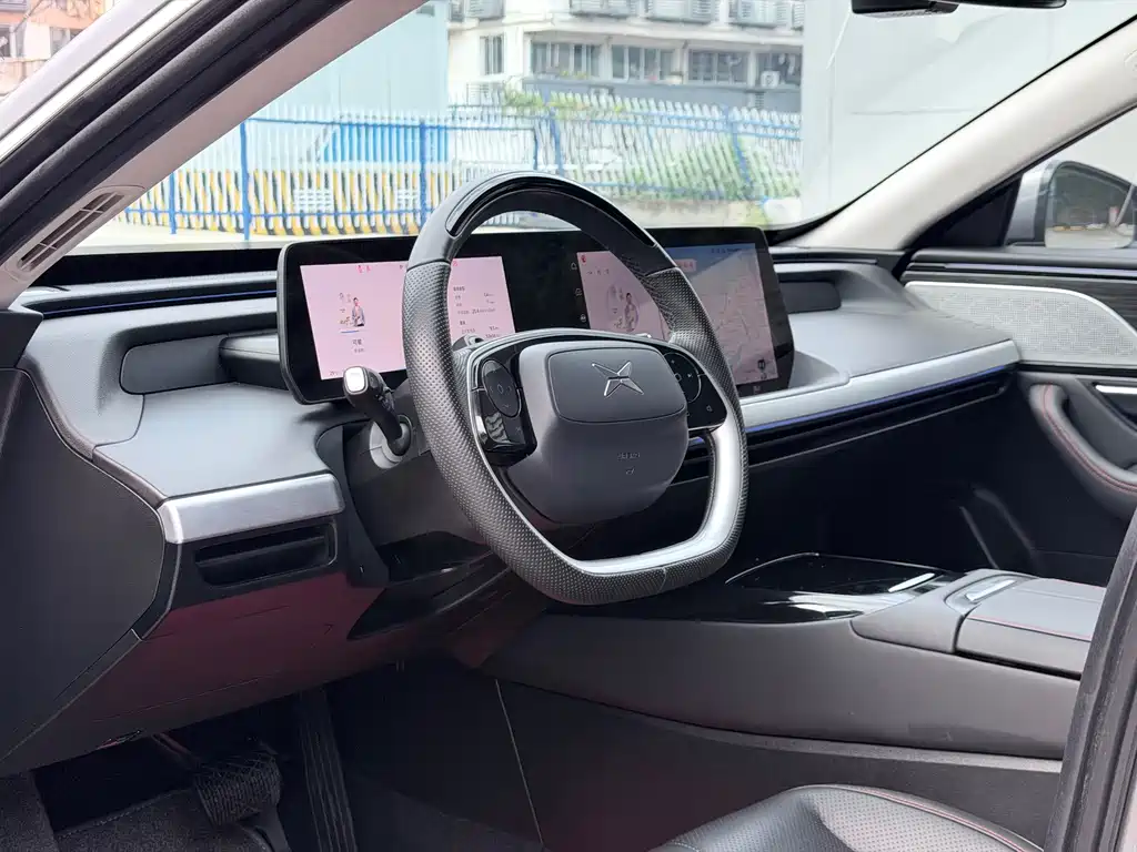 XPeng P7 — миниатюра 5