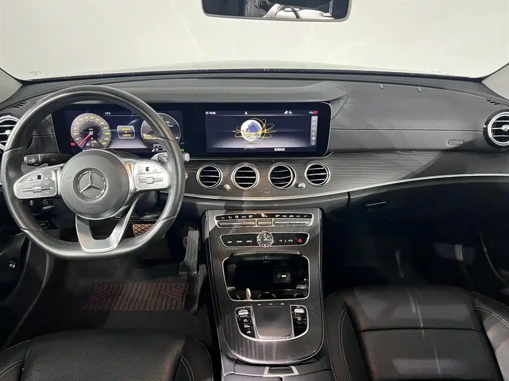 Mercedes-Benz E-Class E 2019 E 300 L Sport Fashion