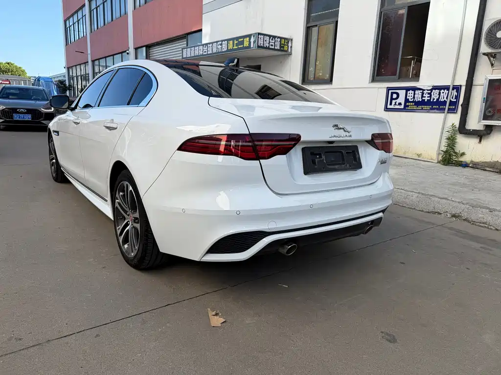 Jaguar XEL — миниатюра 17