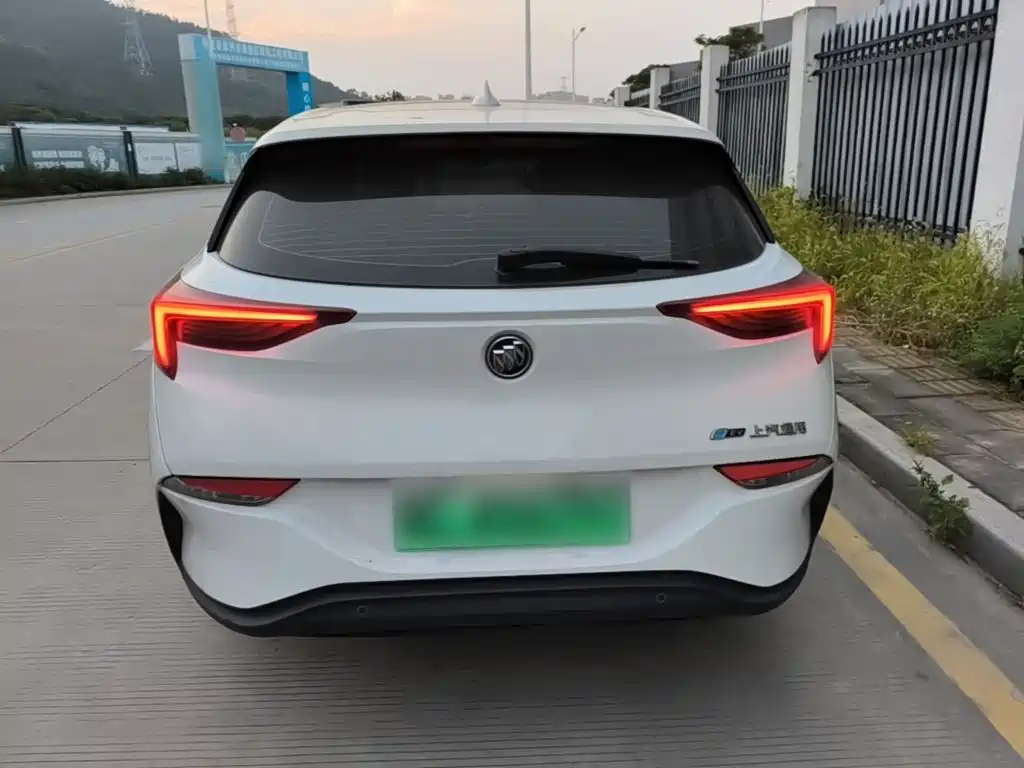Buick Velite 6 — миниатюра 6