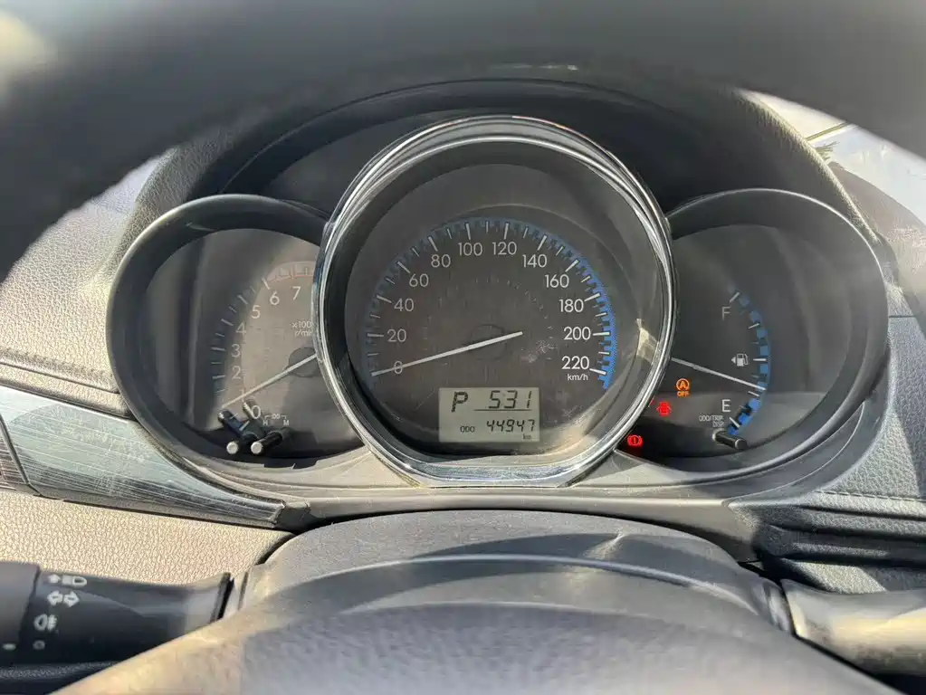 Toyota Vios FS — миниатюра 5